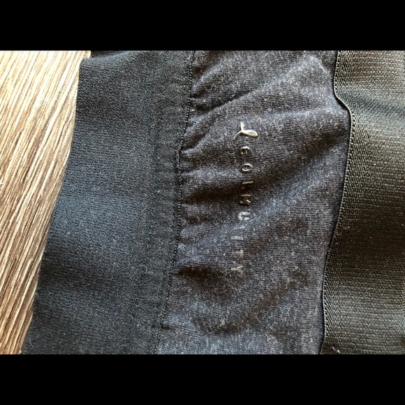 SOLD - Aritzia Community bra - Picture 2 of 2